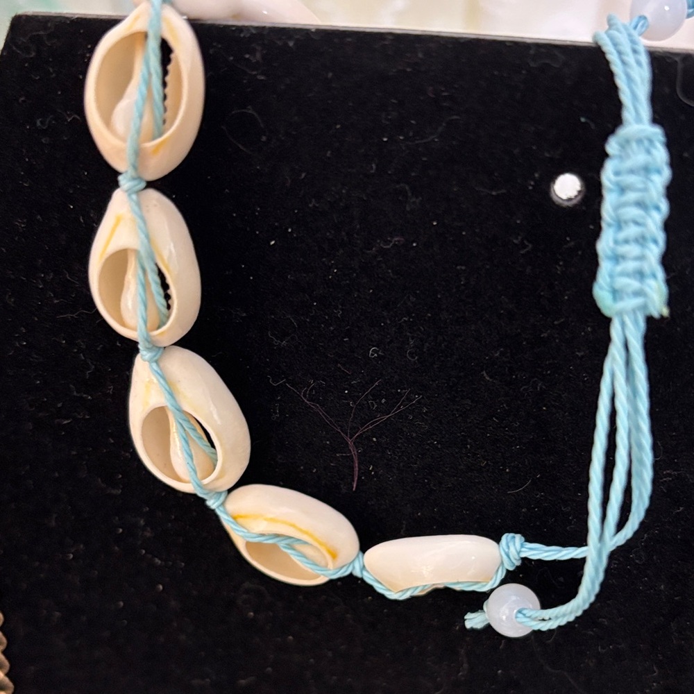 Colorful Beaded and Shell Bracelet Set - Picture 3 of 4